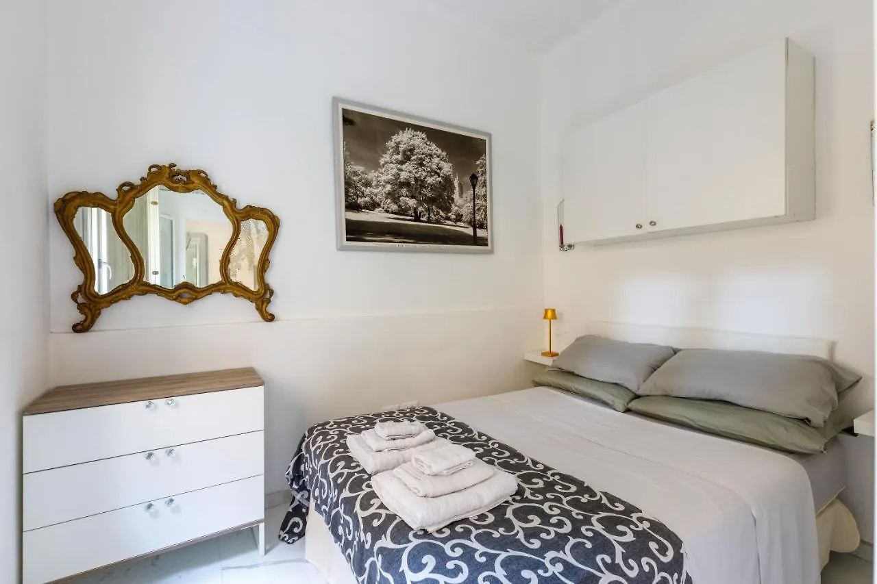 Maison Artistique Apartment Ravenna Italy