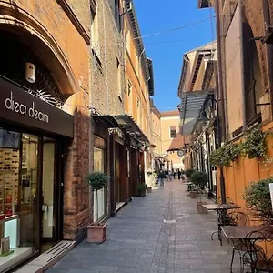 Apartamento Cairoli, Rávena