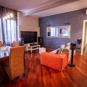 Appartamento Cinematic Modern Flat, 100 Mt Da Ospedale, Ravenna